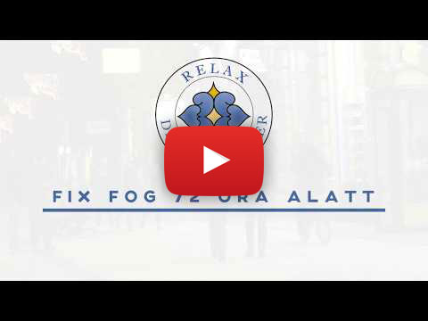 Idős úr páciens a fogorvosi székben